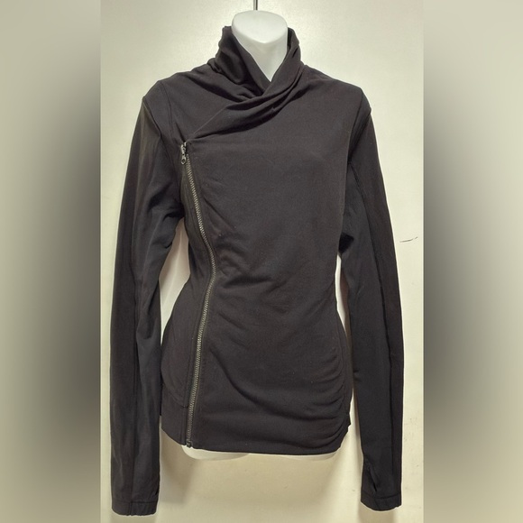 Lululemon Bhakti Yoga Jacket - Picture 4 of 11